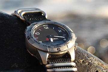 福州劳力士表换原装电池