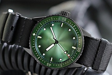 福州劳力士机械表走不动了